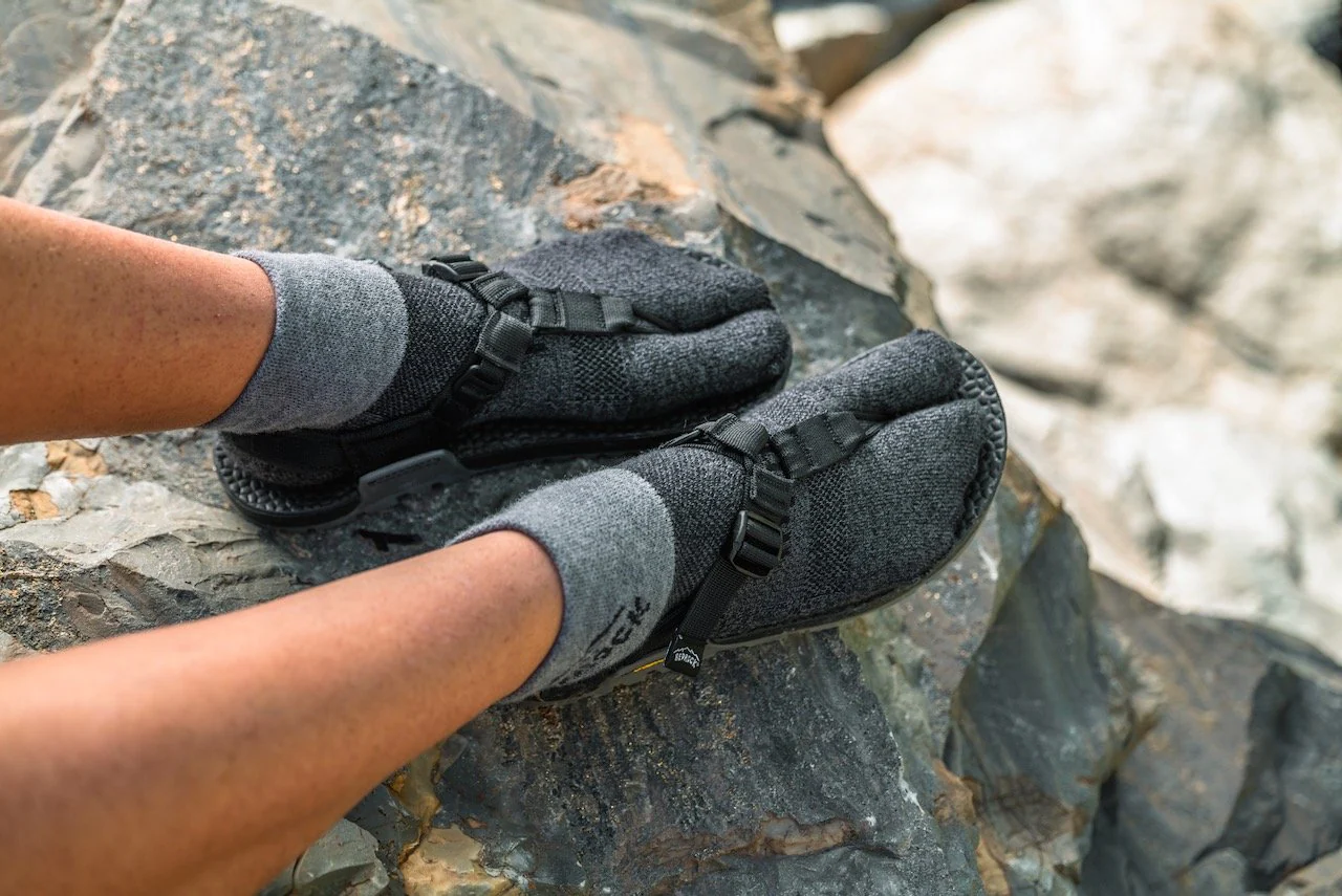 Bedrock X Injinji Performance Split-Toe Socks - Mini Crew - Image 4