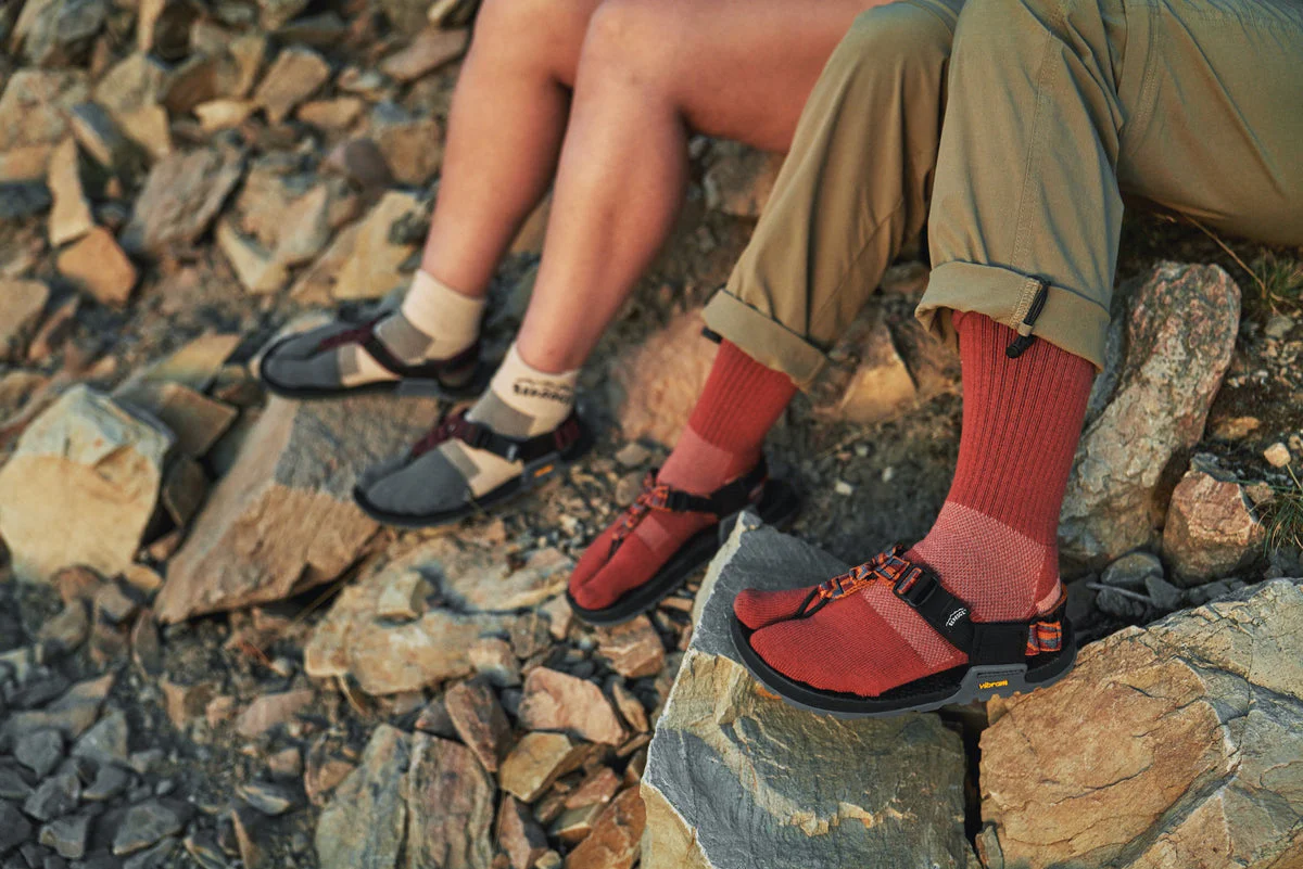Bedrock X Injinji Performance Split-Toe Socks - Crew - Image 3