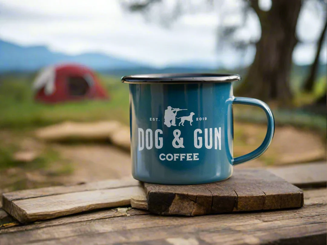 Dog and Gun Enamel Mug - Image 3
