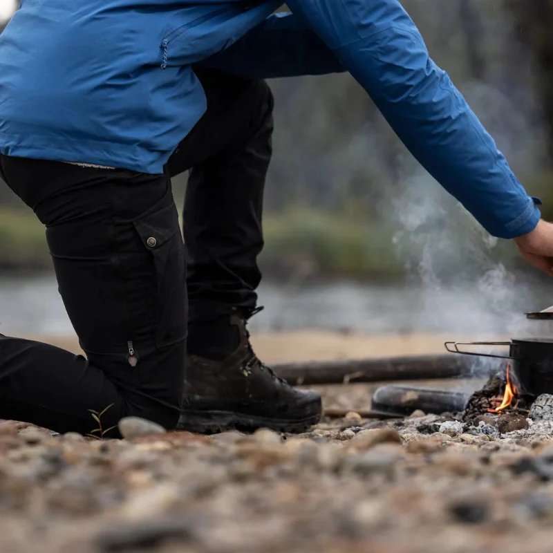 Fjällräven Abisko Hybrid Trail Trousers M - Image 11