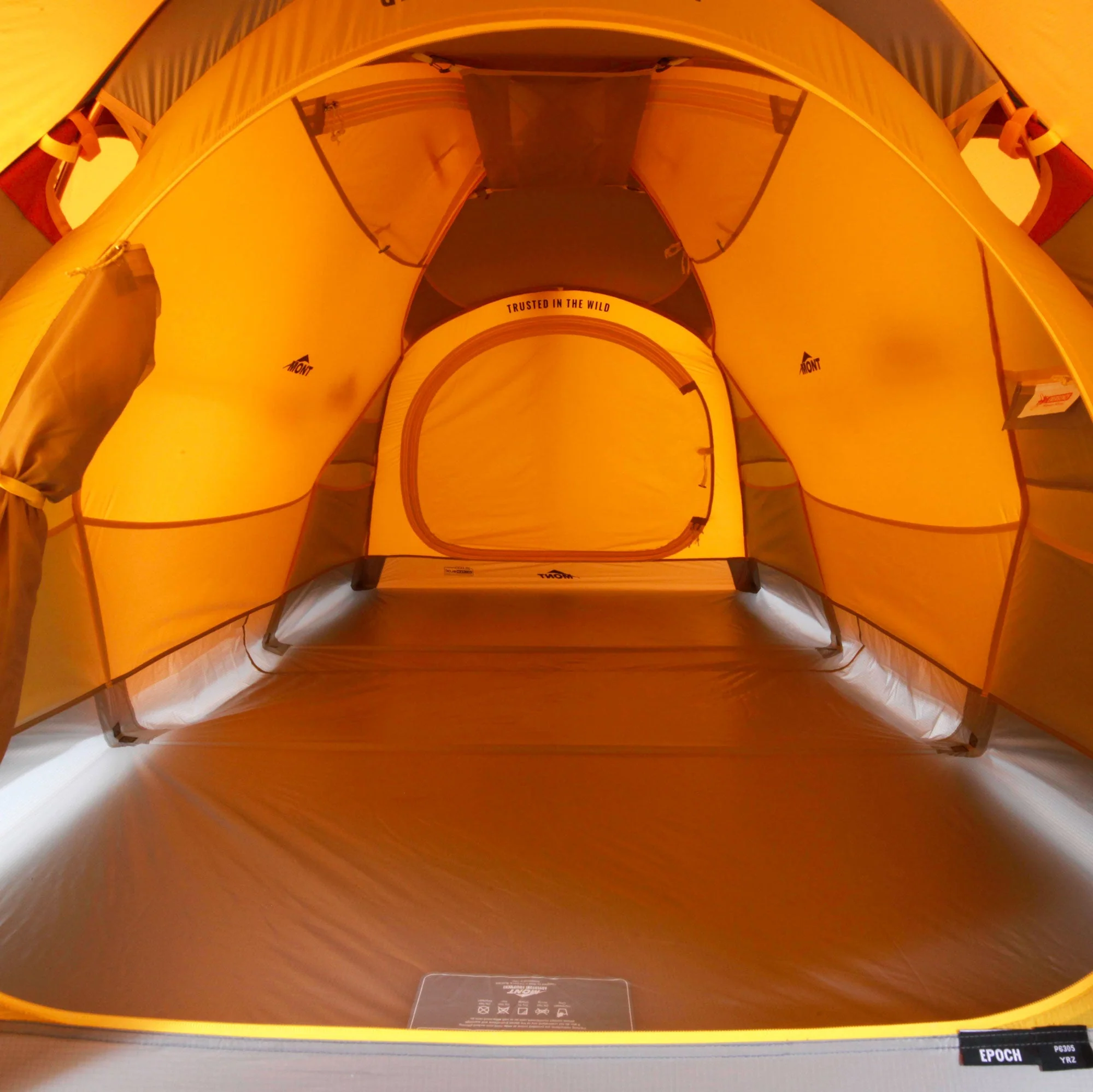 Mont Epoch Expedition Tunnel Tent - Image 8