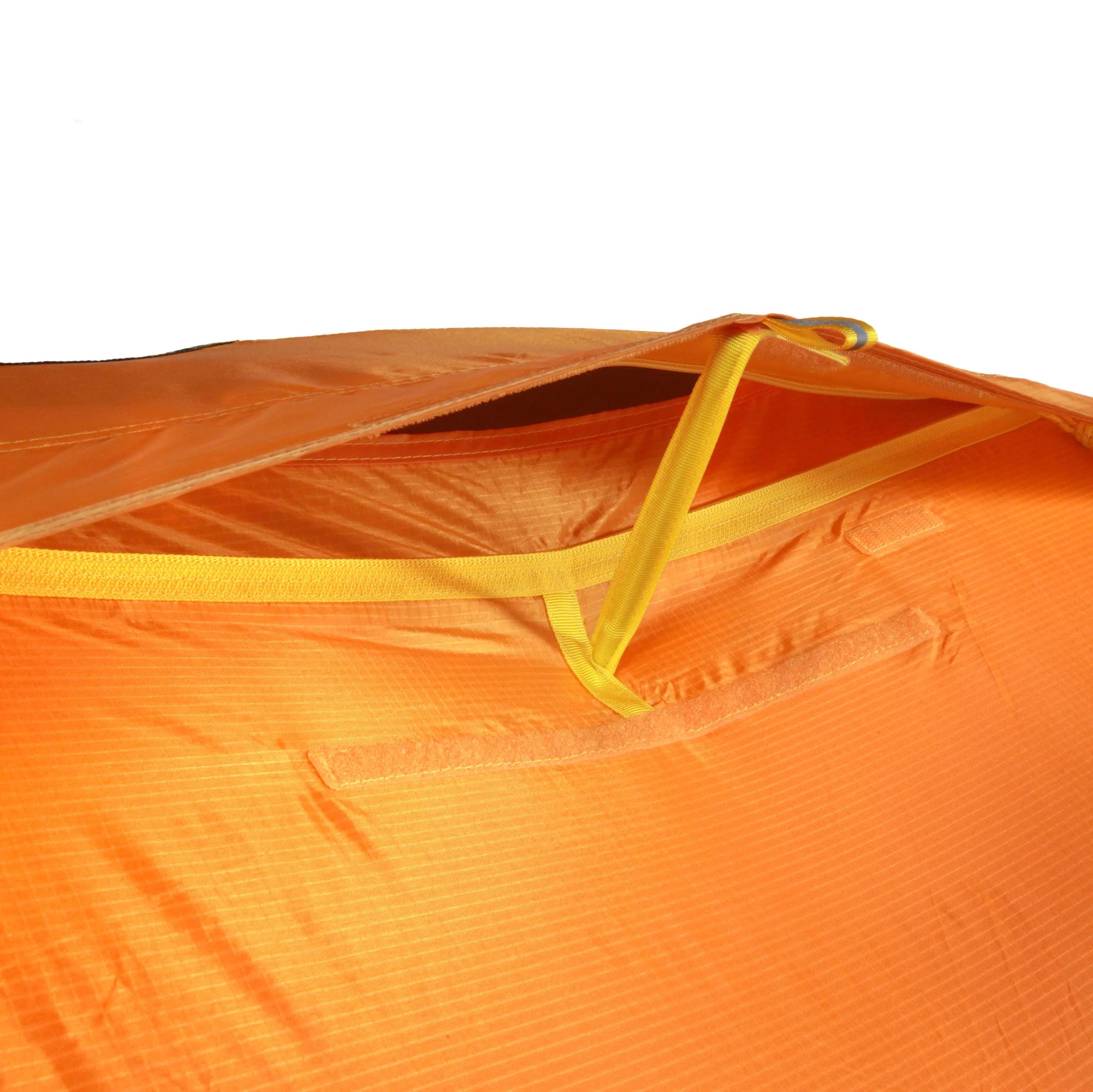 Mont Epoch Expedition Tunnel Tent - Image 9