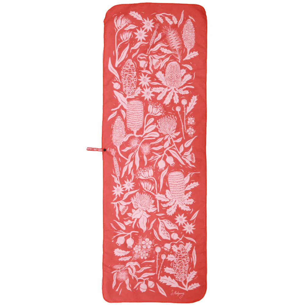 Mont Microfibre Travel Towel - Image 5