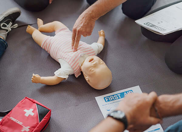 HLTAID009 Provide Cardiopulmonary Resuscitation (CPR) Accredited Course - Image 4
