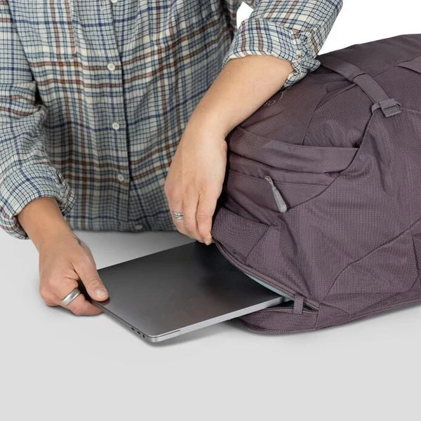 Osprey Fairview 40 Women's Travel Pack - Image 9