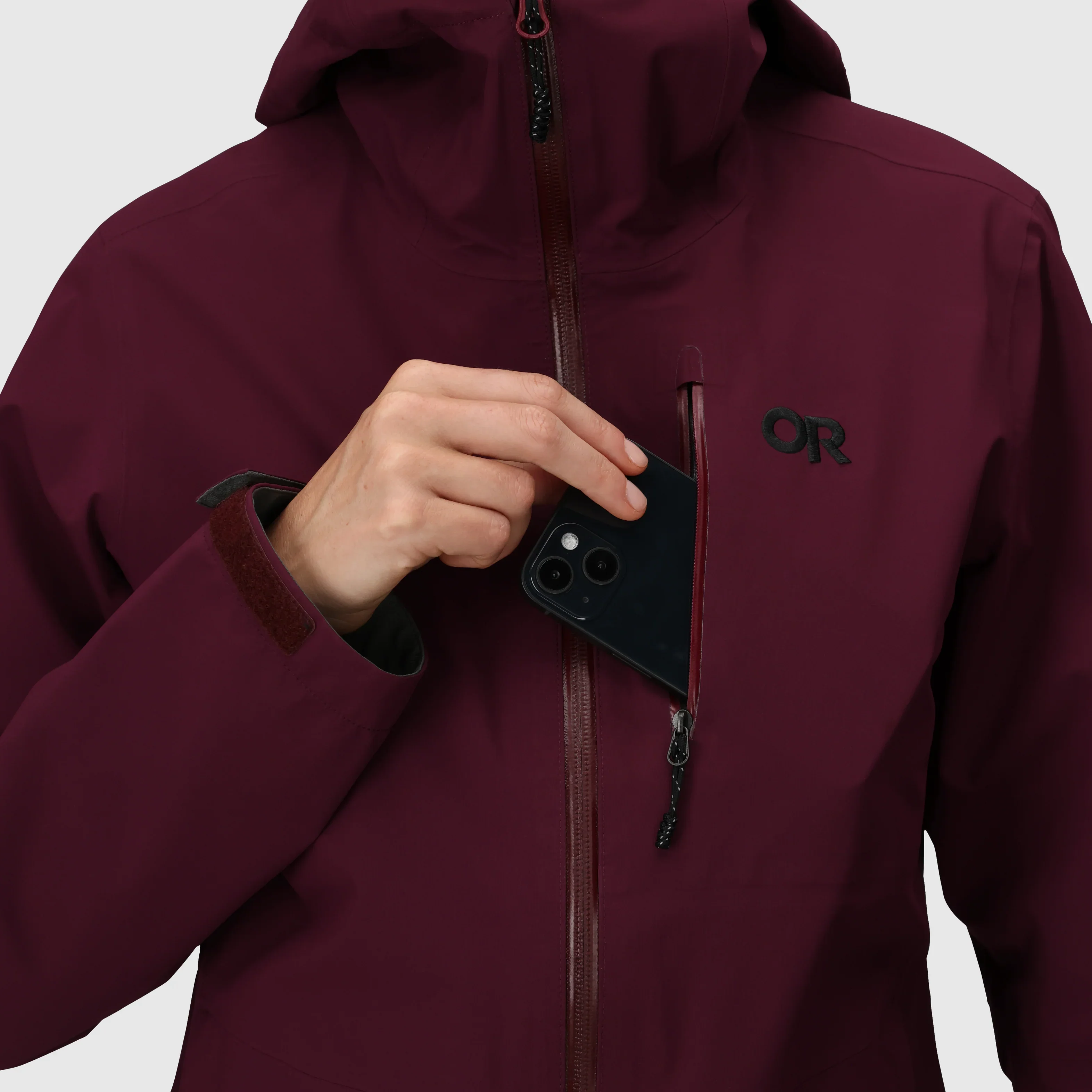 Outdoor Research Women's Aspire 3L Rain Jacket - Image 12