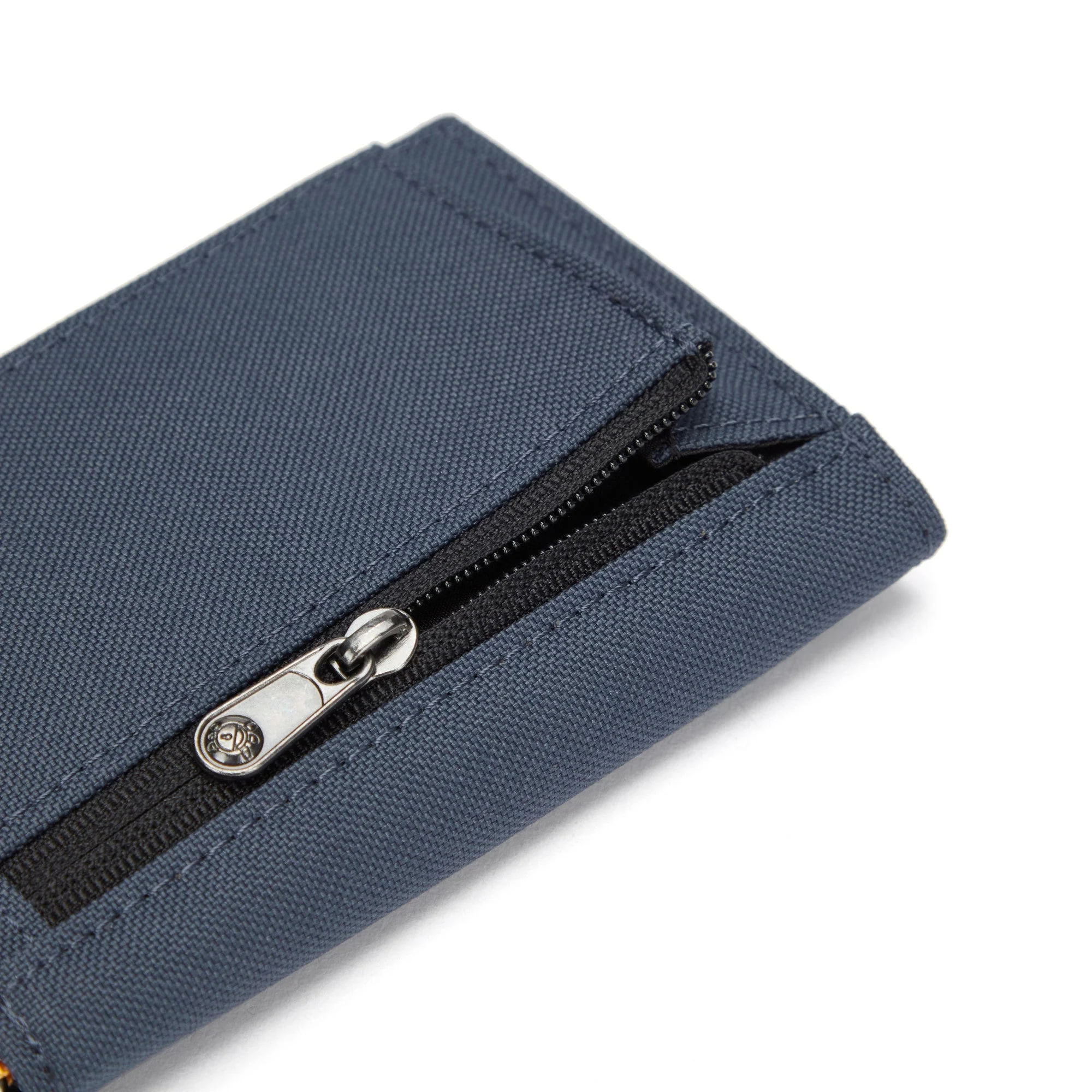 Pacsafe RFIDsafe Trifold Wallet - Image 21