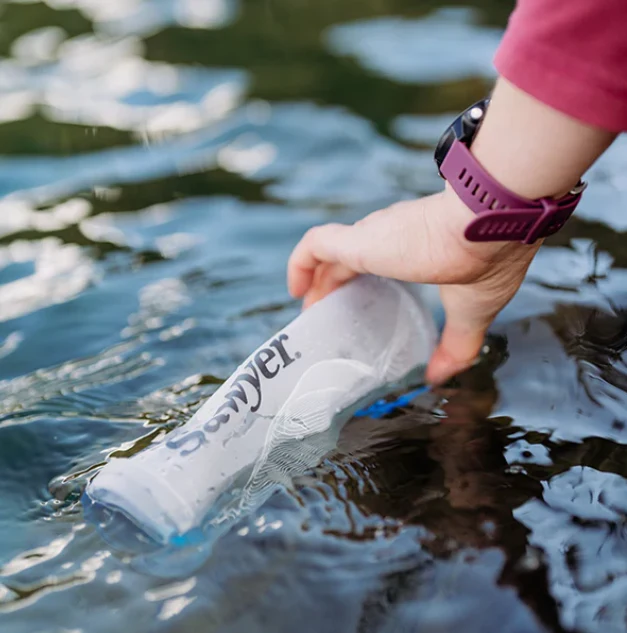 Sawyer Squeeze Water Filtration System w/ Cnoc 1L Bottle - Image 4