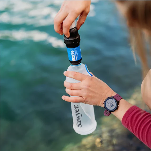 Sawyer Squeeze Water Filtration System w/ Cnoc 1L Bottle - Image 5