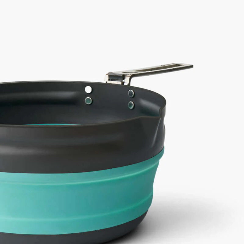 Sea To Summit Frontier UL Collapsible Pouring Pot 2.2L - Image 4